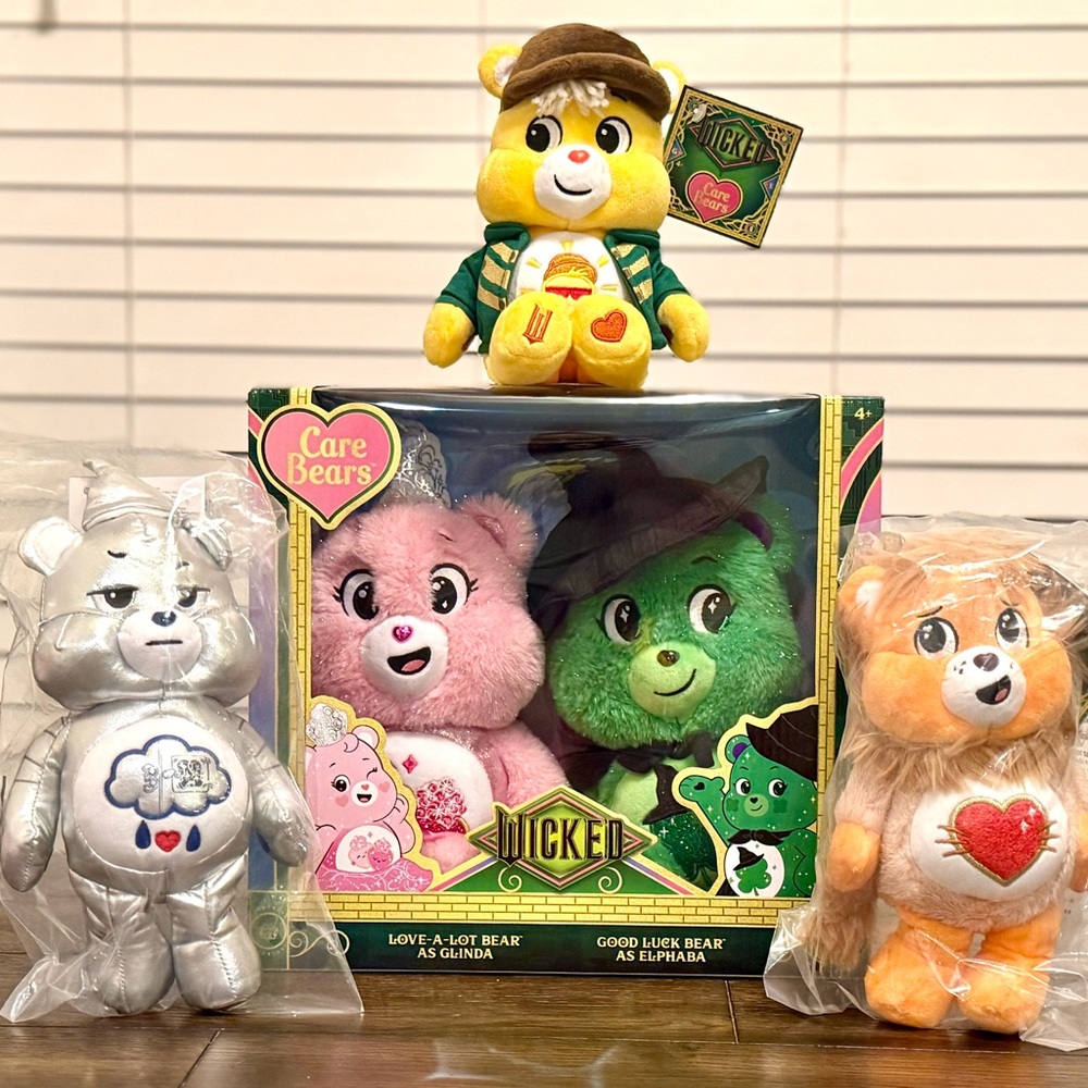 Exclusive Collector Care Bears Wicked Set Glinda, Elphaba Tin-man Lion Scarecrow